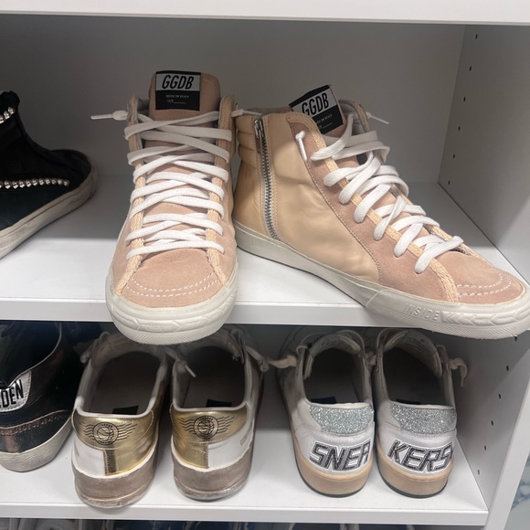 Golden Goose slides 39 - Picture 4 of 11
